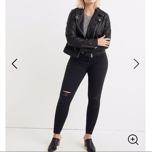 Madewell 9” Mid-Rise Skinny Jeans in Black Sea